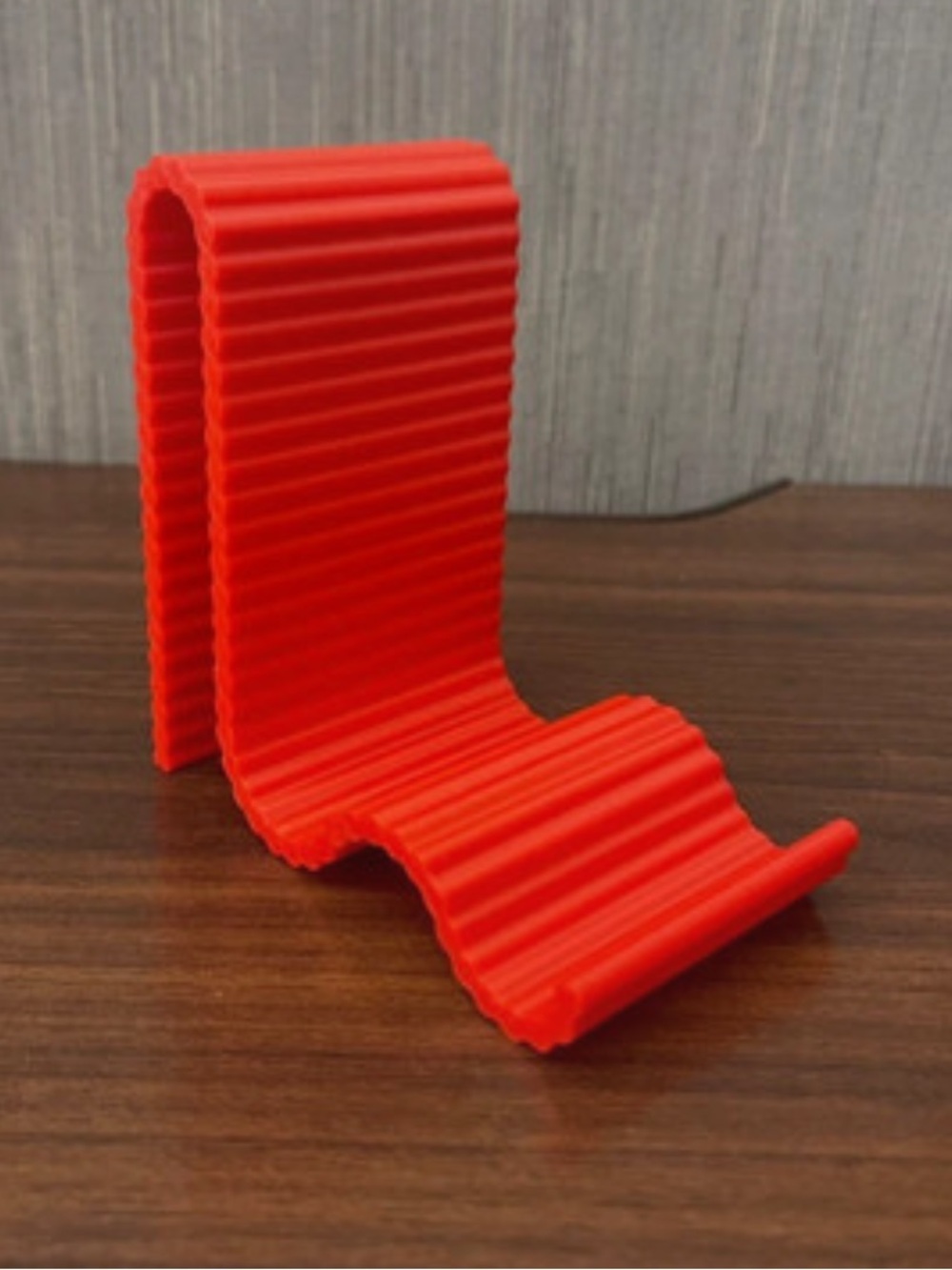 “New” 3D Red Printed Phone Stand.  Fits All Phones And Cases.